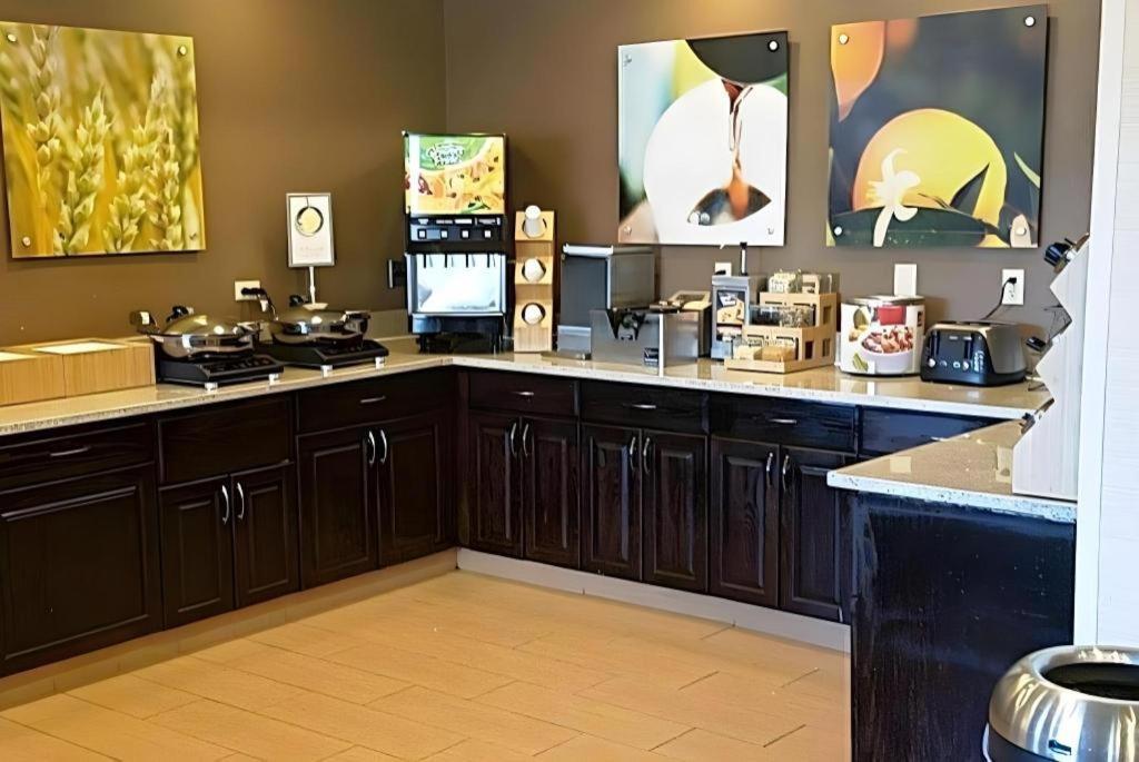Americinn By Wyndham Moline Airport Quad Cities Luaran gambar